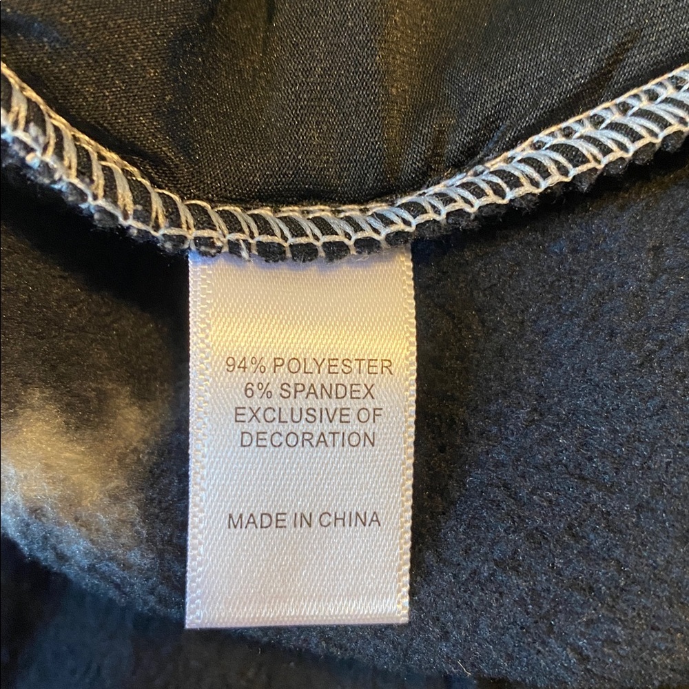Cuddl Duds Women’s Gray and Black Soft Fleece Mountain Scene Cardigan Small - Picture 5 of 5